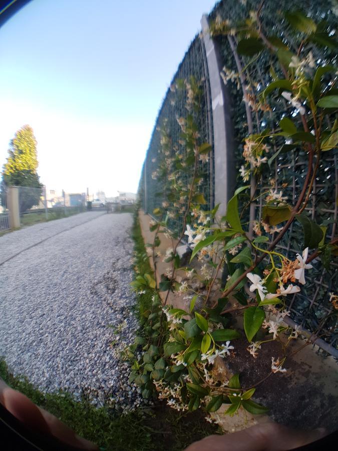 לוקה Villa Evillia מראה חיצוני תמונה